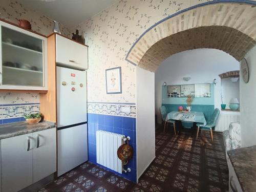 25 de Abril in 塞拉桑塔克鲁斯