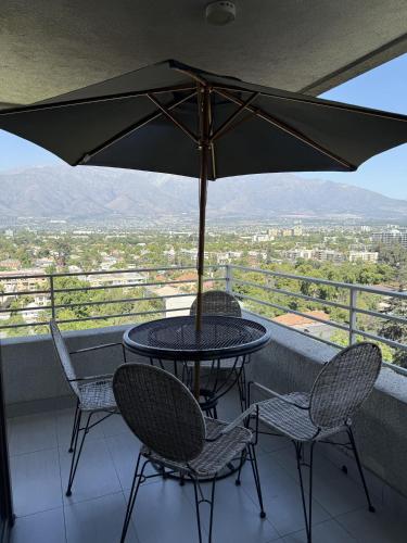 Family STGO Lounge Penthouse with best Andes View - image 4