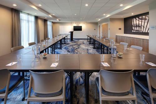 Fairfield by Marriott Inn & Suites Tampa Wesley Chapel - 회의실/연회장
