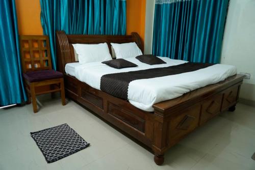 The Night Homestay