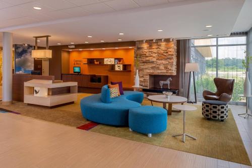 Fairfield Inn & Suites by Marriott Huntington - main image
