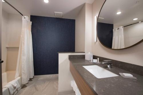 Fairfield by Marriott Inn & Suites Oklahoma City El Reno - 화장실