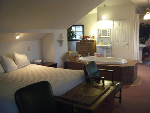 Harbor Haus Inn & Suites in Hermann, USA