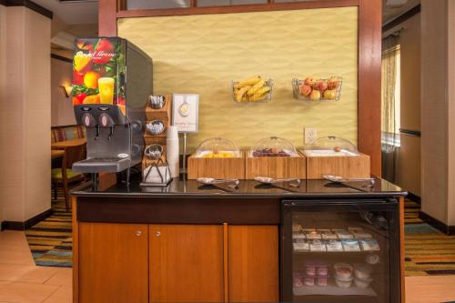 Fairfield Inn Dulles Airport Chantilly - image 2