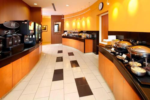 Fairfield Inn & Suites Pittsburgh Neville Island - image 2