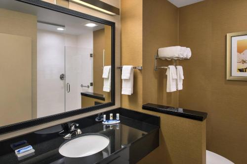Fairfield Inn&Suites by Marriott New Castle - Hotel