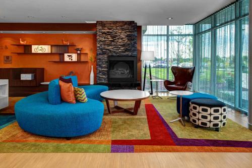 Fairfield Inn & Suites By Marriott Lansing At Eastwood