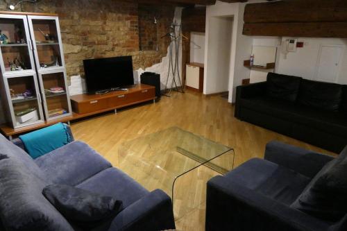 Vintage barn one-bedroom flat, Riga (foto 9)