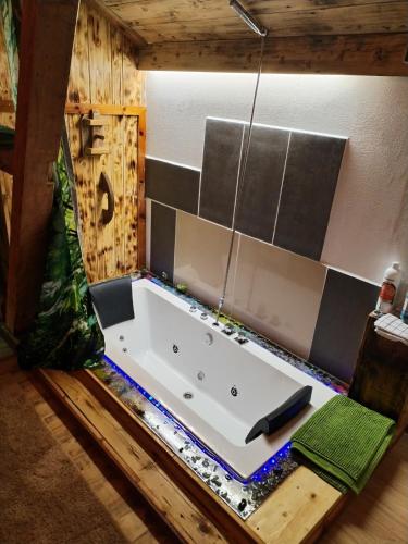 "0" Sterne Hotel Weisses Rossl in Leutasch/Tirol in กัสเซอ