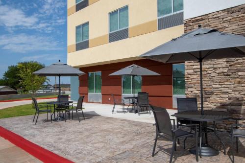 Fairfield Inn & Suites Duncan - image 13