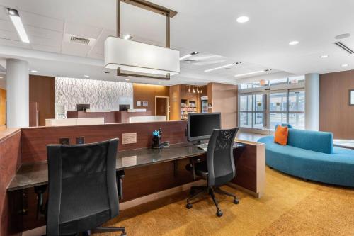 Fairfield Inn & Suites by Marriott Mebane - image 13