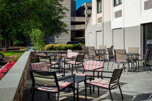 Fairfield Inn & Suites by Marriott Providence Airport Warwick - image 5