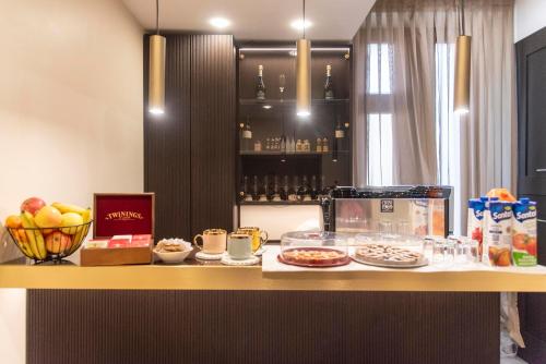 Adelaide Suite Dreams - main image