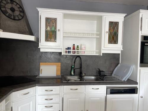 Konyha, La ferme d'Hareauville - Heated swimming pool in Criquetot L'Esneval