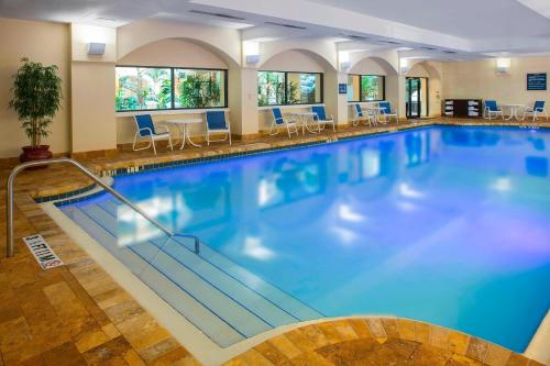 Four Points by Sheraton Suites Tampa Airport Westshore - image 2