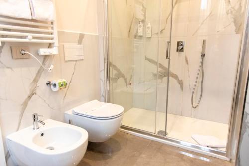 Adelaide Suite Dreams - image 9