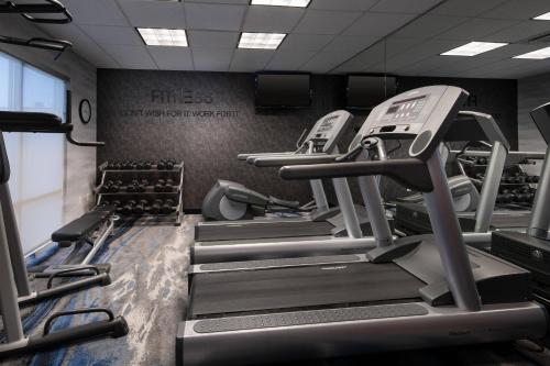Fairfield by Marriott Inn & Suites Redding - 피트니스 센터