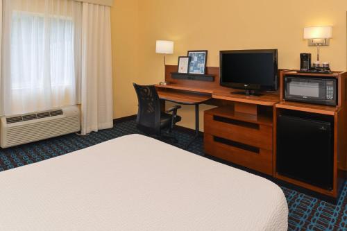 Fairfield Inn Jacksonville Orange Park - image 14