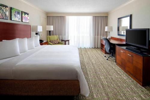 Charleston Marriott Town Center - image 9