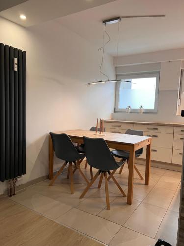 Gemütliche 3 Zimmer Wohnung mit Balkon und Fernblick, Nuremberg (photo 11)