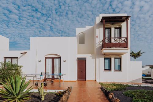 Villa Lanzarote Deluxe ***** - image 14