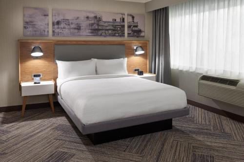 Four Points by Sheraton Windsor Downtown Four Points by Sheraton Windsor Downtown