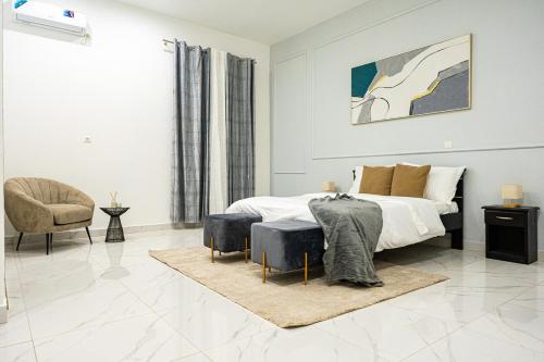 Bright & Chic Apartment in Libreville