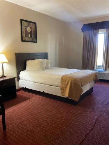 Yorktown Inn and Suites