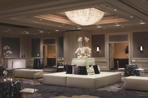 628176805 The Whitley, a Luxury Collection Hotel, Atlanta Buckhead