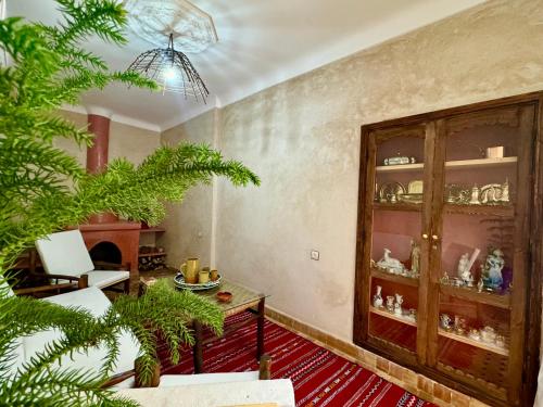 Riad Iklil – Marrakech, KY