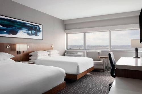 1 queen bed
