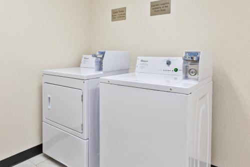 Fairfield Inn & Suites by Marriott Goshen - image 13