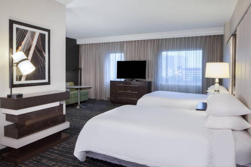 One-Bedroom Suite with Two Double Beds and Sofa Bed - High Floor room in Dallas Marriott Suites Medical/Market Center