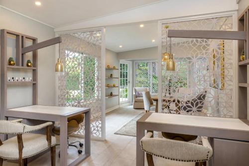 Спа-центр, Colony Club, a Luxury Collection Resort, Barbados in Сент Джеймс