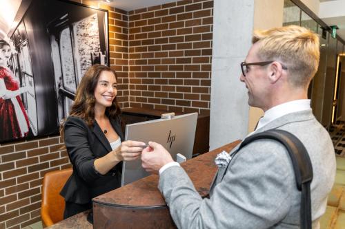 Lobby, Hoteloco in Alexandria