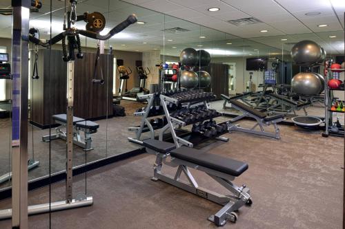 Residence Inn by Marriott Bakersfield West - image 9