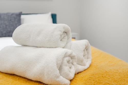 Beautiful Flat Near Central London - Entire Flat - Equipped Kitchen - Private Bathroom, Londres (foto 6)