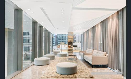 Architectural Lvl 29 CBD Gem step to QVB & Opera House - image 5