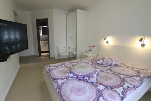 Stay Nexus Galaxy Center Room Type - Small Double Room with Spa Bath