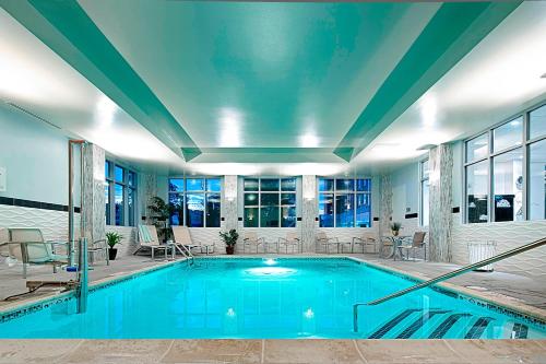 Residence Inn by Marriott Boston Logan Airport/Chelsea - image 8