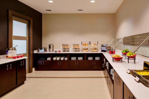 Residence Inn by Marriott Bangor - image 6