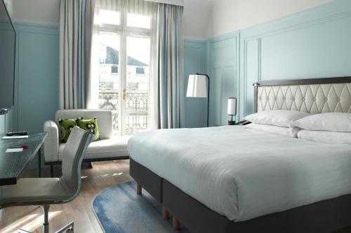 room detail thumbnail 0