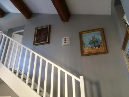B&B Le Mas Des Chenes in Vacquieres
