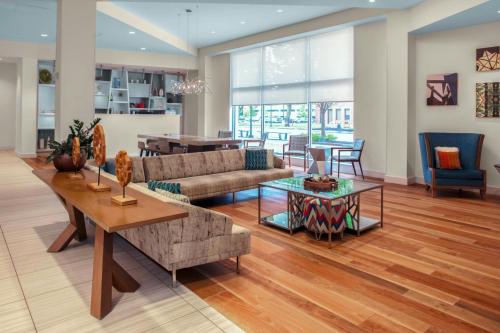 Lobby, Residence Inn by Marriott Boston Burlington in Burlington