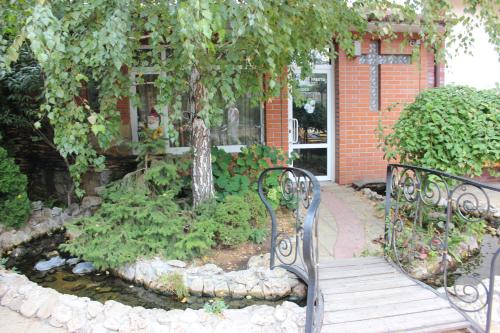 Hostel Mnogoborets F. Klub - image 12