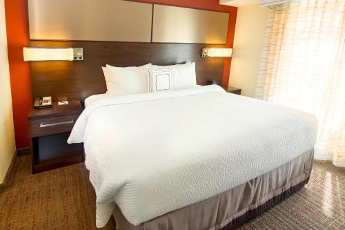 Sleeps 3