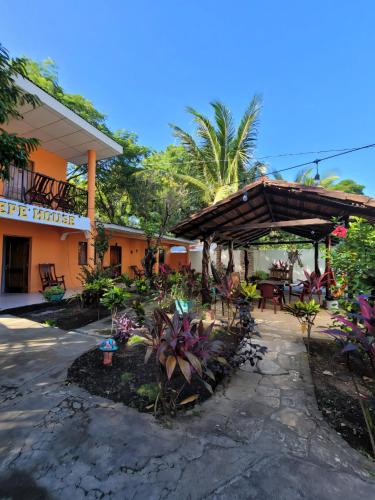 Ometepe House in Moyogalpa