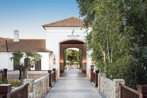 Pine Cliffs Residence, a Luxury Collection Resort, Algarve, Albufeira