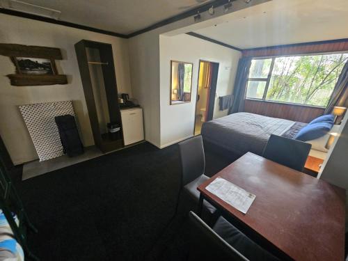 Chateau Backpackers & Motels in Town Center