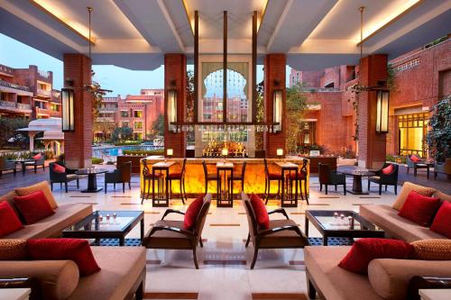 ITC Rajputana Jaipur exterior